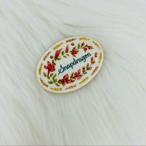 Longaberger | “Snapdragon” Ceramic Tie On